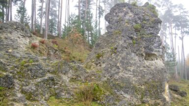 Eine nebelige Wanderung durch das Felsenmeer im Wental